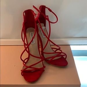 RED STRAPPY STEVE MADDEN HEEL